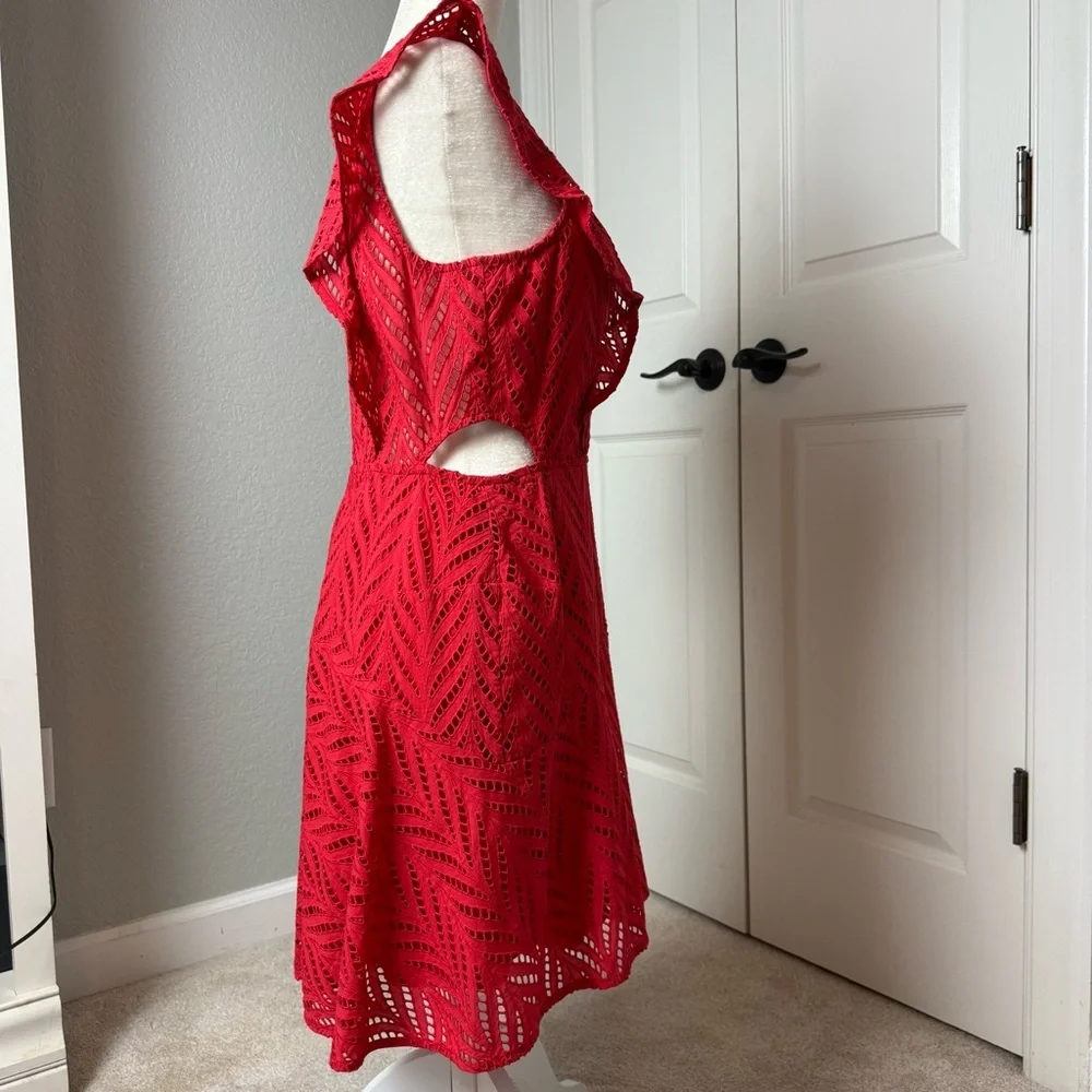 Bardot Kira Red Eyelet Ruffle Dress Size 10/L - Picture 10 of 14